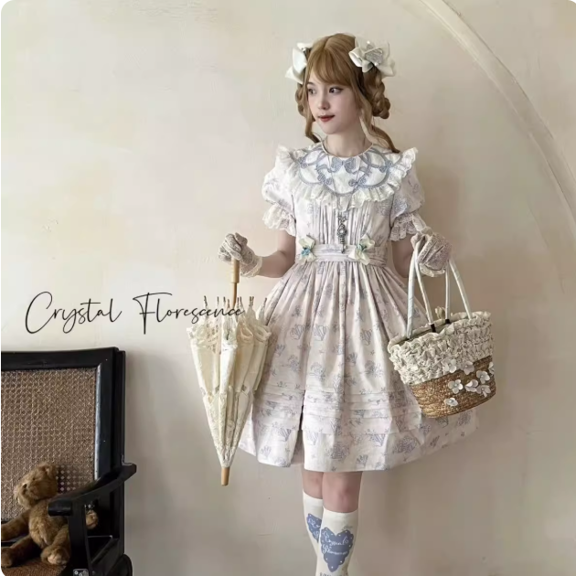 Vintage Garden Lolita Dress - Embroidered Floral Collar OP in Soft Green