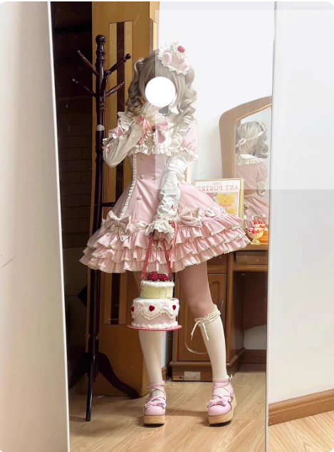 Vintage-Inspired Pink Tiered OP Lolita Dress with Striped Bows