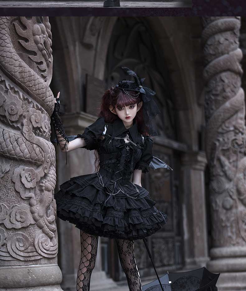 Gothic Elegance: Vintage-Inspired Black&White Lolita JSK with Intricate Details and Versatile Styling