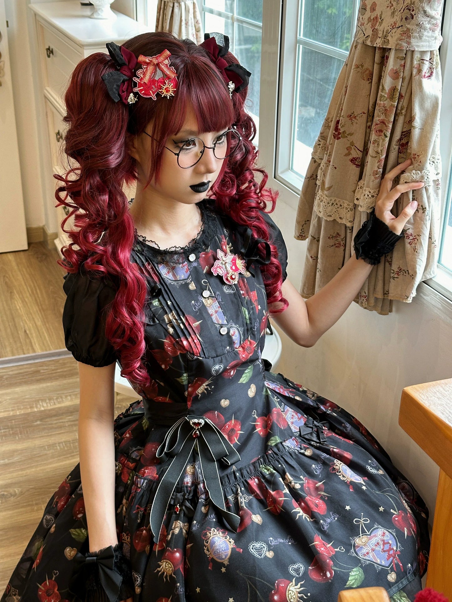 S-2XL Cherry Blossom Delight Lolita Dress – Sweet Vintage Print JSK/OP in Black, Red, Gray & White