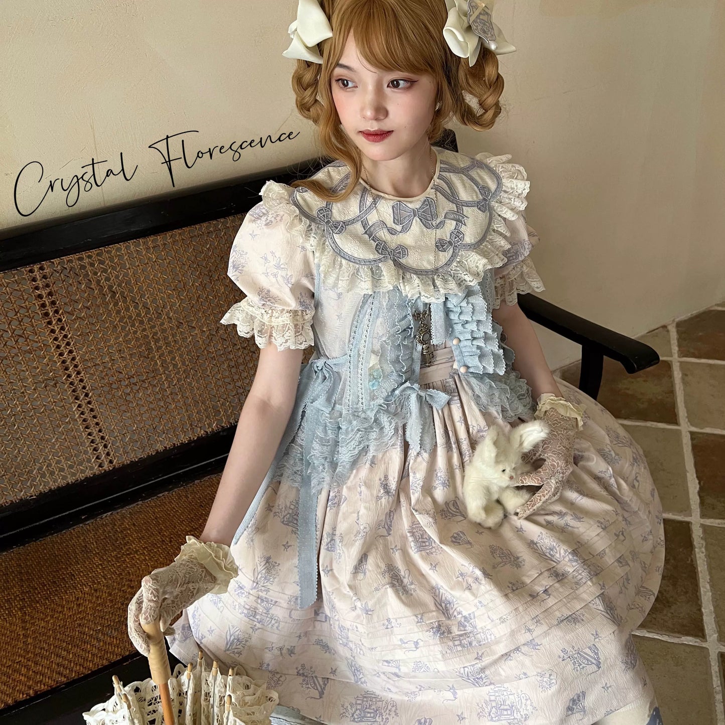 Vintage Garden Lolita Dress - Embroidered Floral Collar OP in Soft Green