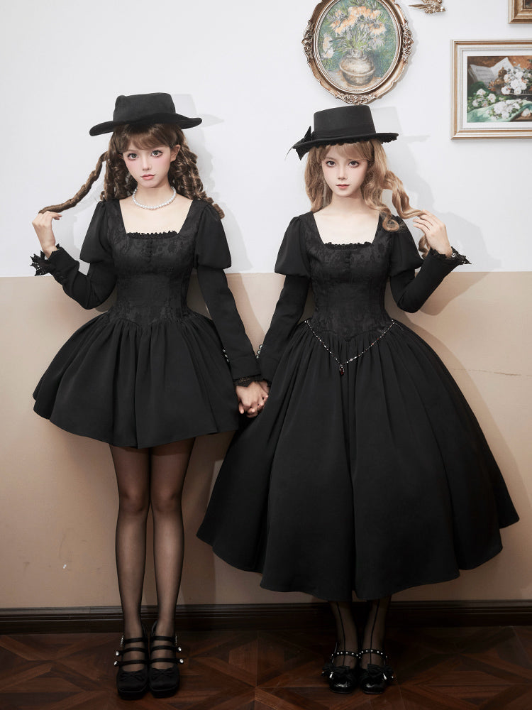 Black & Cream Whimsical Lolita Dress – Adjustable Bows, Embroidered Apron & Multi-Tiered Lace Skirt