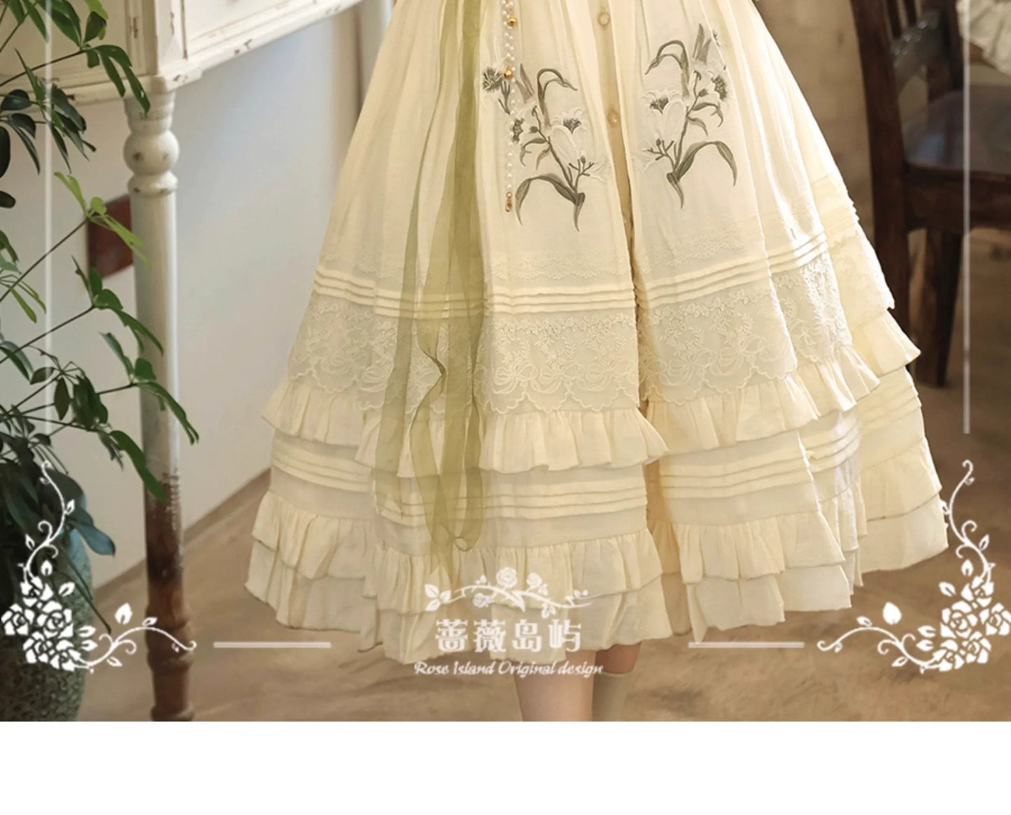 Vintage - style Green and White Layered Lolita Dress with Floral Embroidery