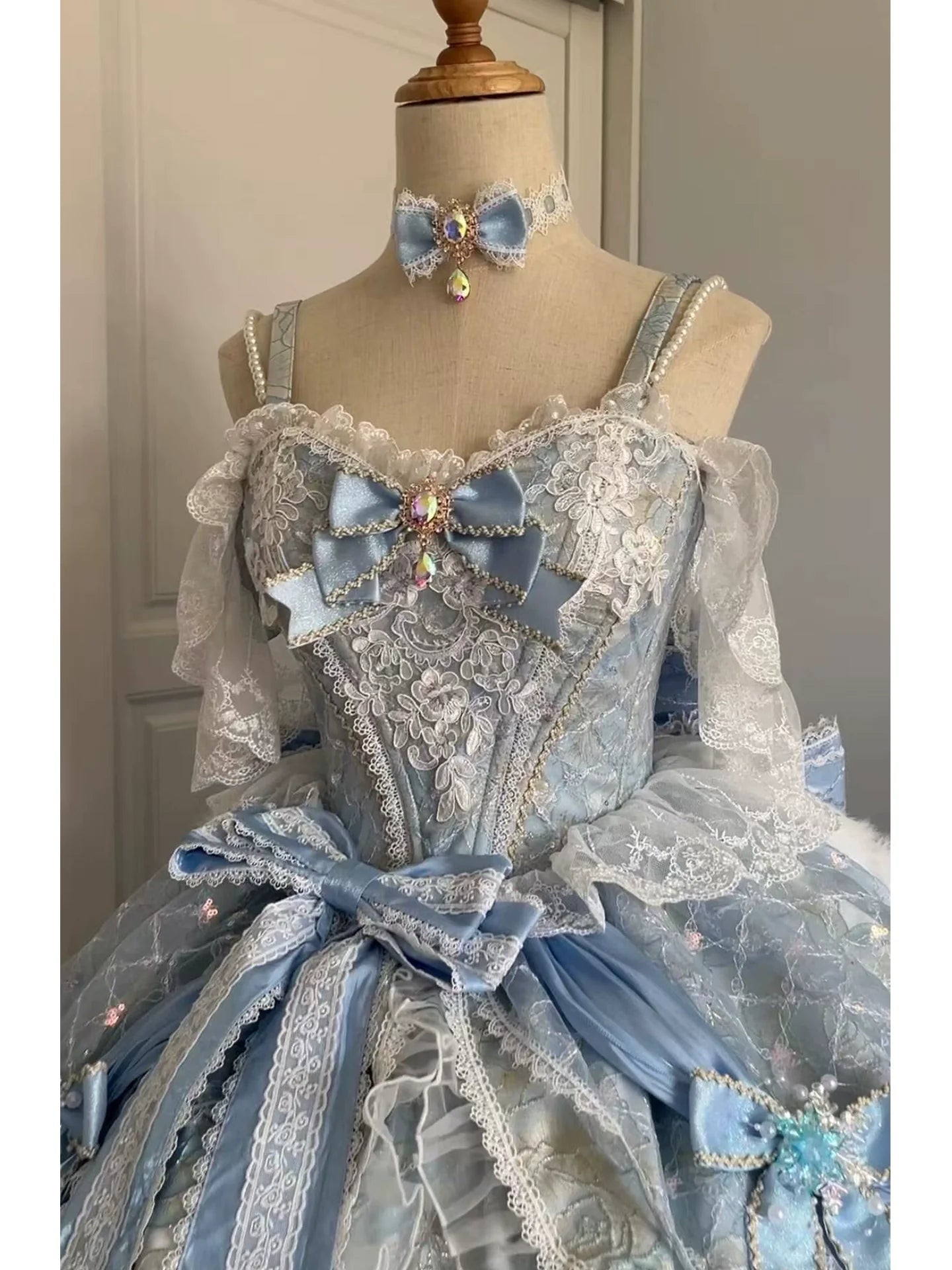 Dreamy Light - Blue Lolita Grand Ball Gown with Intricate Lace and Elegant Bow Decorations