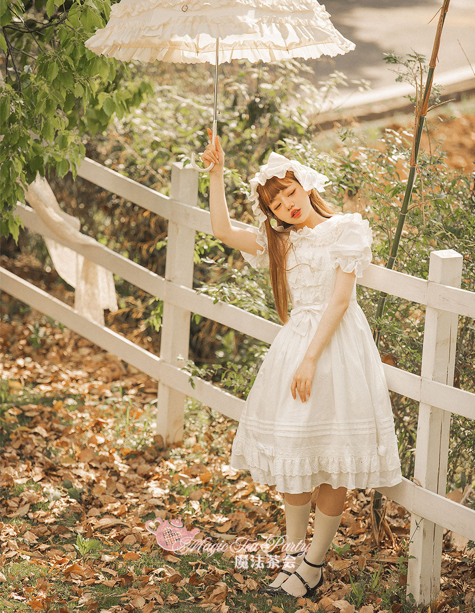 Elegant Multicolored Lolita Dress with Detachable Apron and Bow Details    OP & JSK