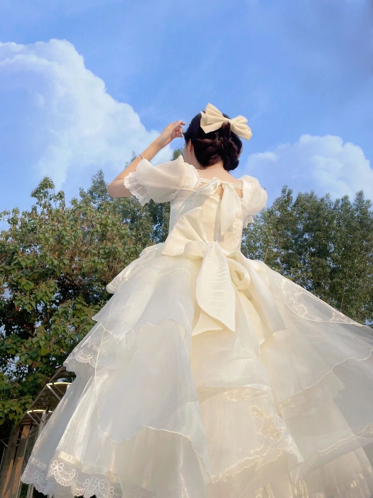 Elegant White Lolita Dress with Ruffled Skirt and Sheer Stockings - Vintage Whimsy for Every Occasion  JSK&OP