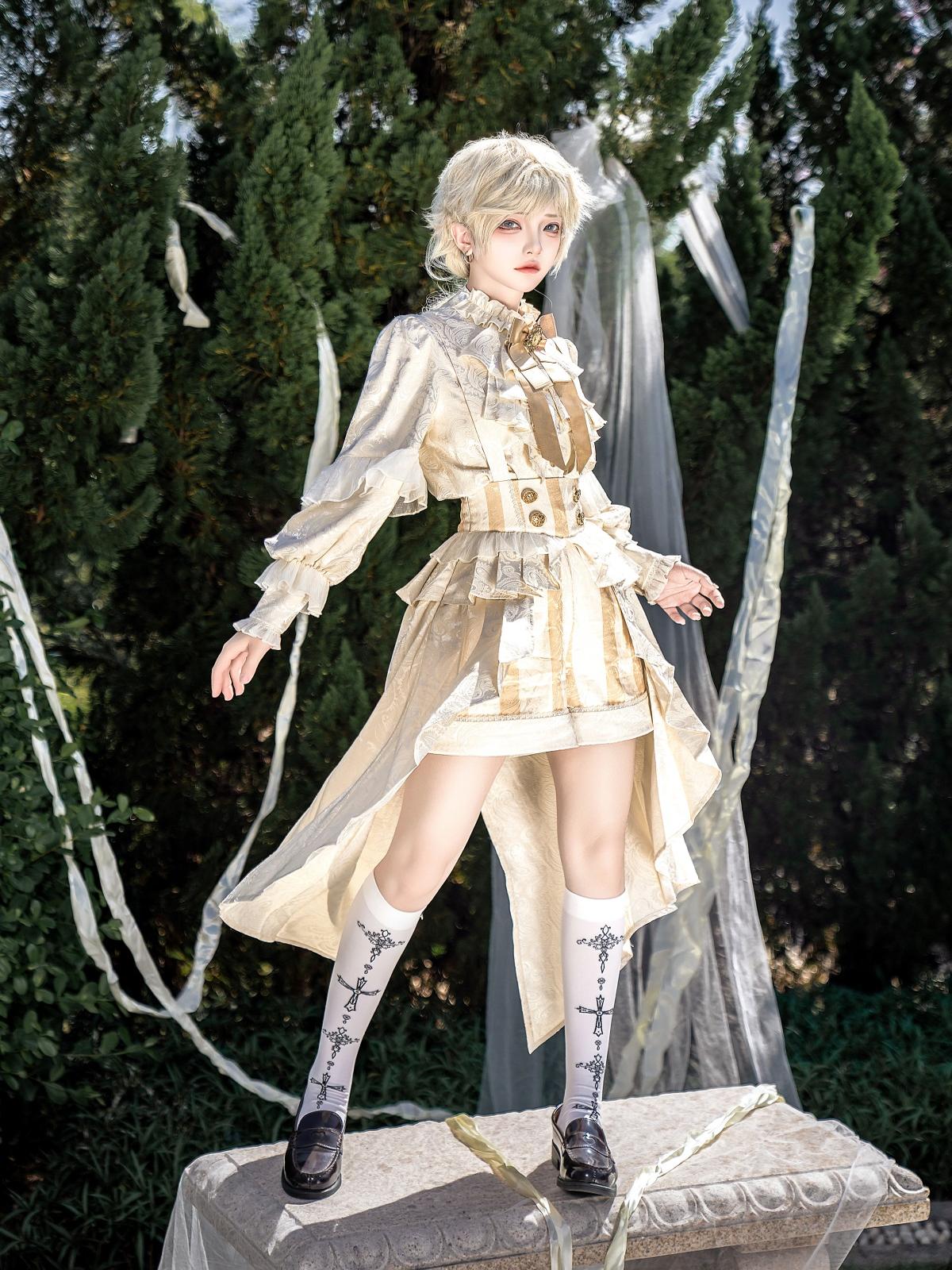 Regal Prince Lolita Ensemble: Cream and Gold Majesty for Themed Events