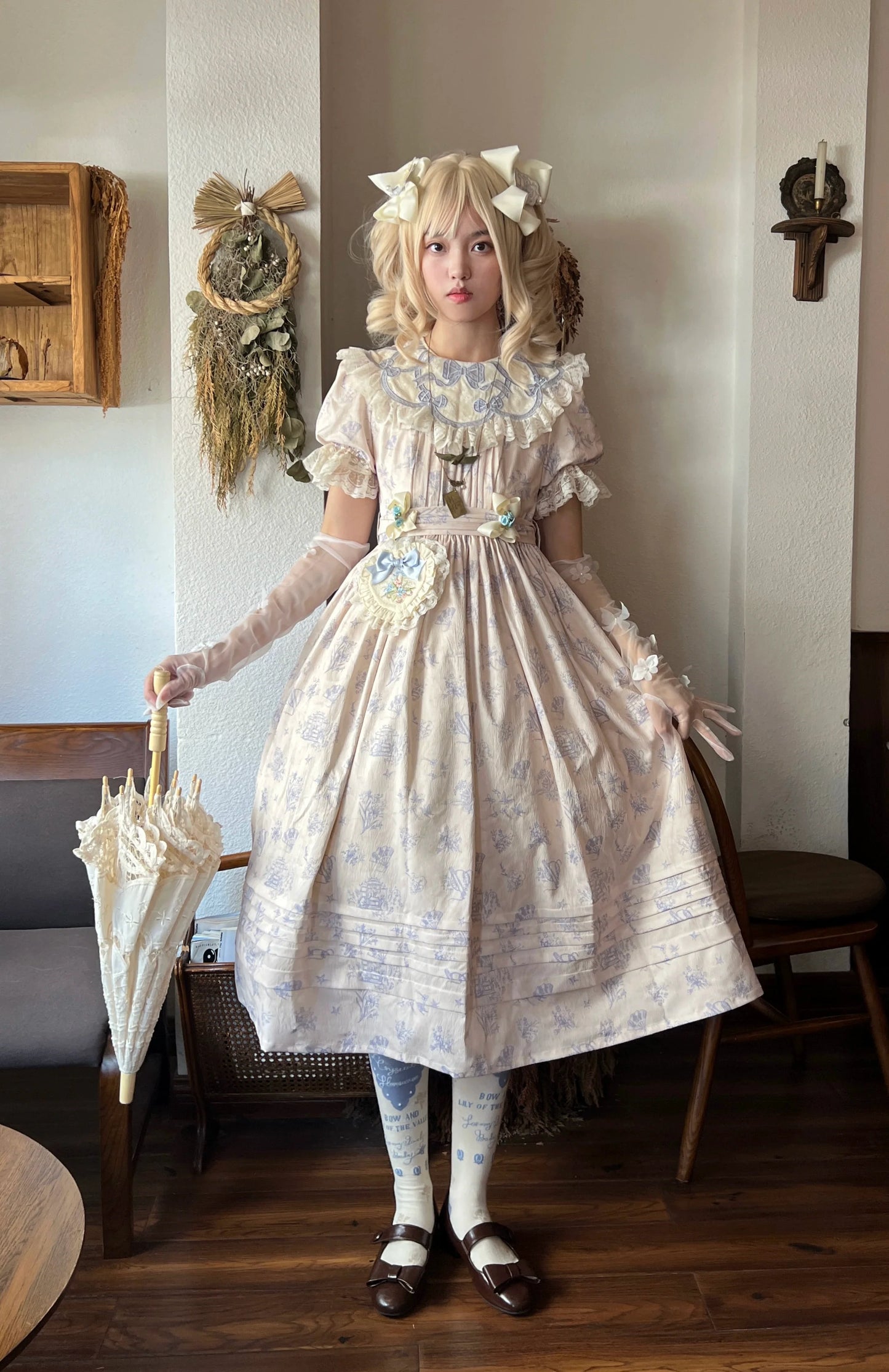 Vintage Garden Lolita Dress - Embroidered Floral Collar OP in Soft Green