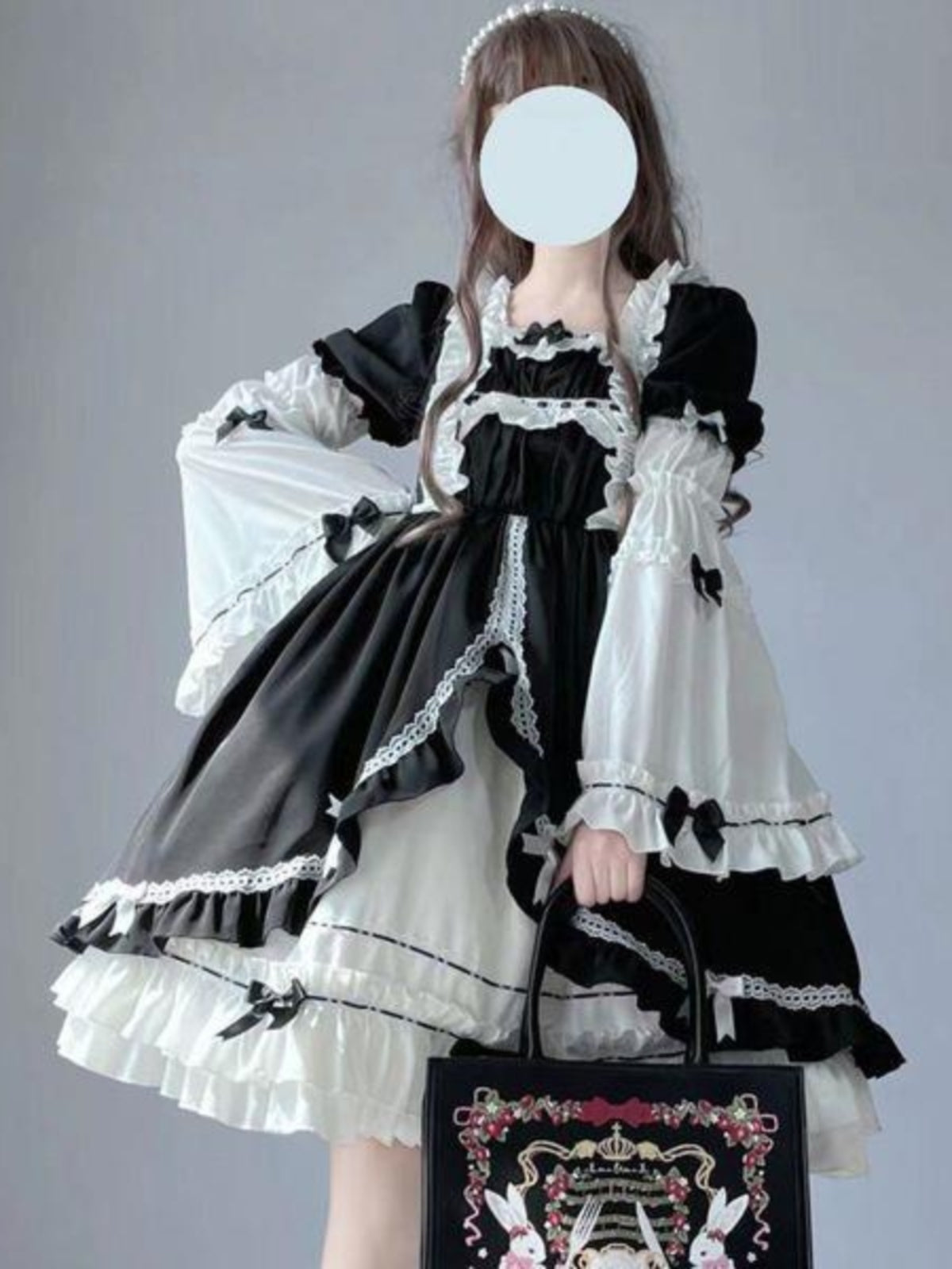 Elegant Black and White Layered Lolita Dress with Detachable Apron - Versatile and Comfortable for All Occasions