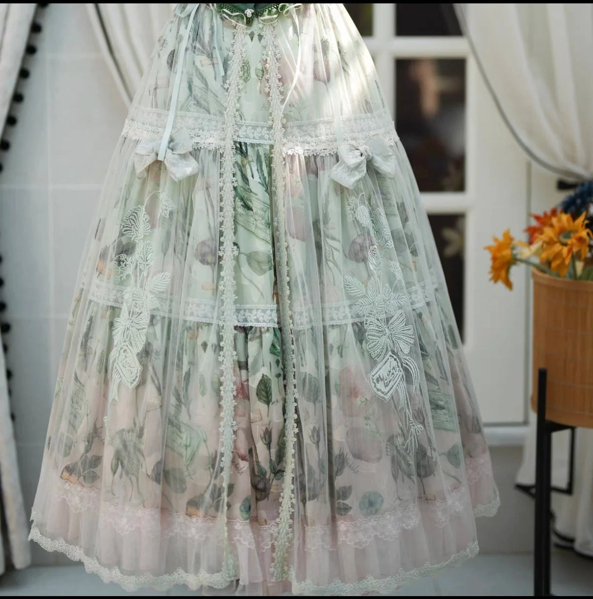 Lolita Blouse X Skirt X Bustier X Bust - cover  Accessories Authentic