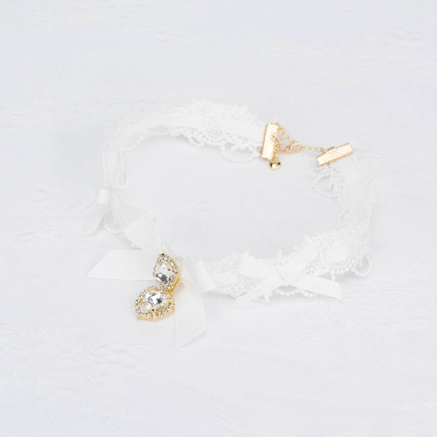 Edgy Punk Style Elaborate Double-Layer Necklace with Pearls and Gemstone Choker Lolita Collarbone Chain