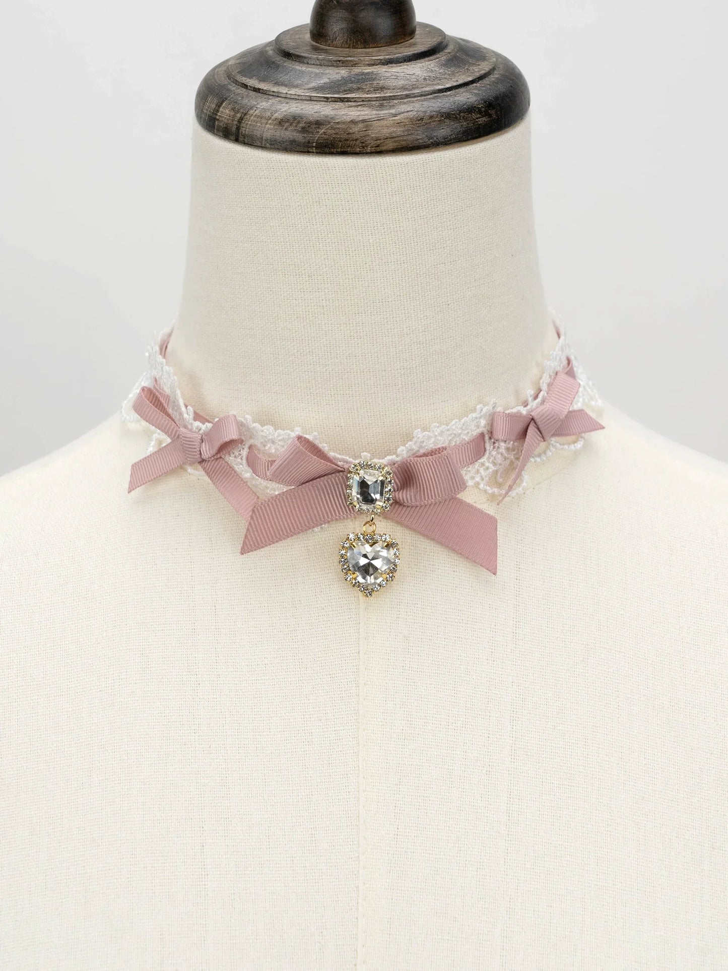 Edgy Punk Style Elaborate Double-Layer Necklace with Pearls and Gemstone Choker Lolita Collarbone Chain