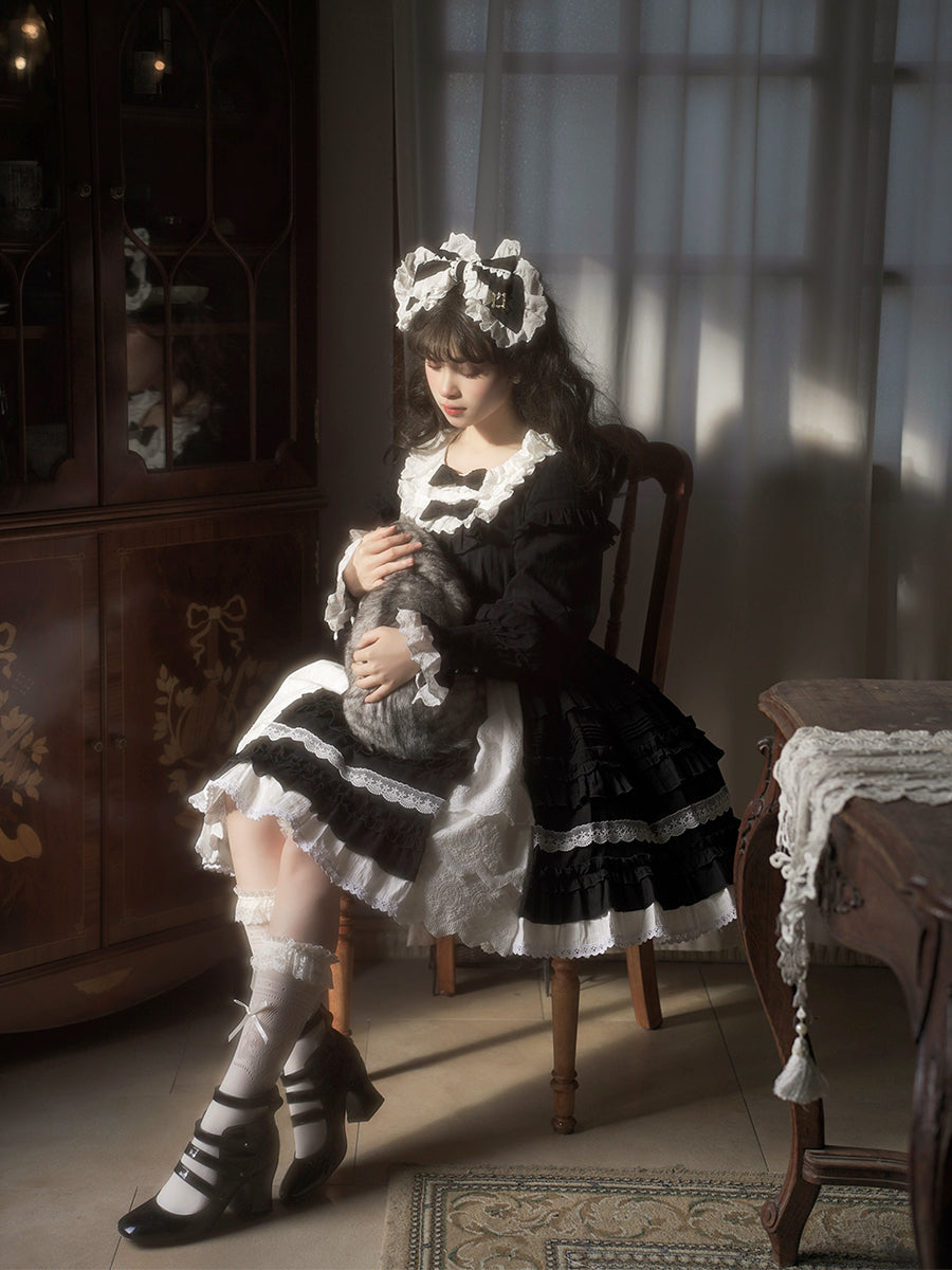 Elegant Doll-like Lolita OP - Retro Charm and Multifunctional Details