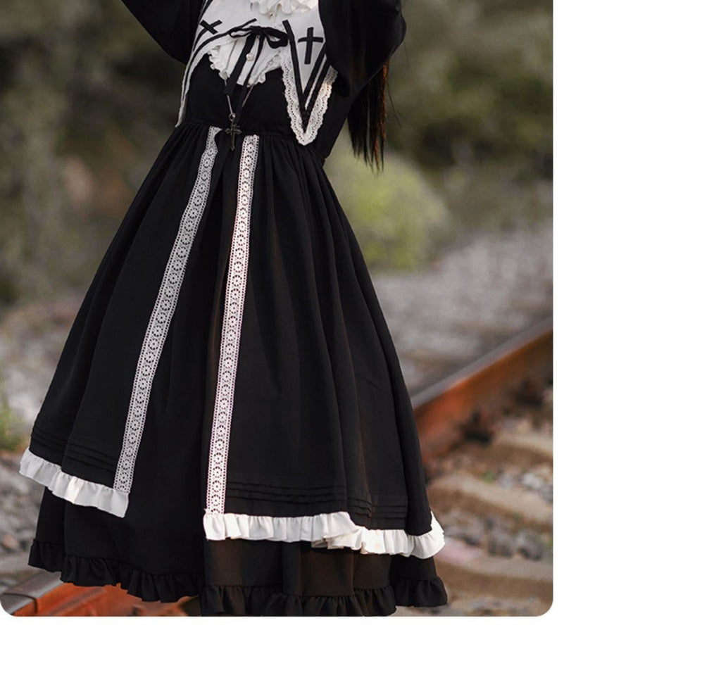 Vintage Checkered Lolita Dress with Detachable Apron - Black and White Ensemble