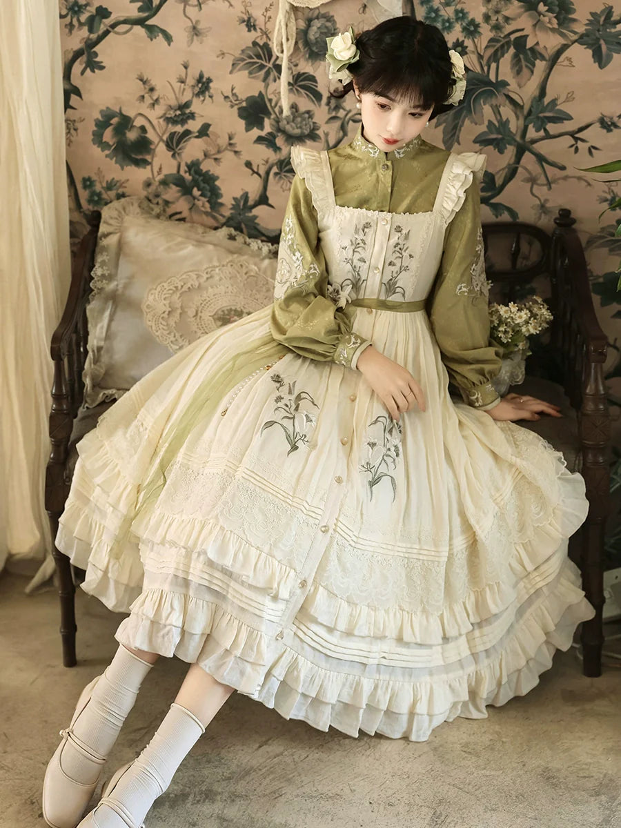 Vintage - style Green and White Layered Lolita Dress with Floral Embroidery